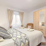 Alex - 100 Meters From Beach