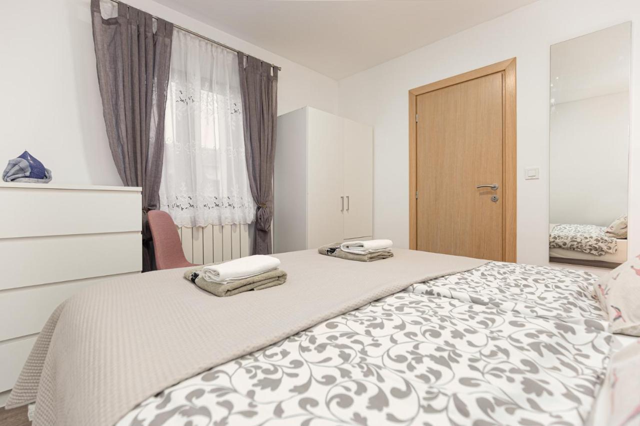 Apartman Alex - 100 Meters From